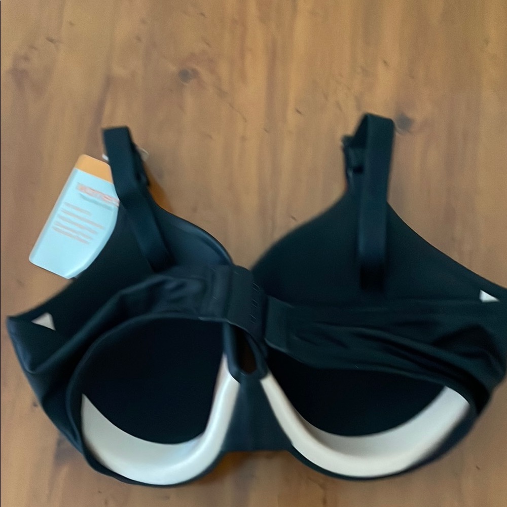 Warner's Black Full Coverage Bra with Smooth Molded Cups - Picture 3 of 3